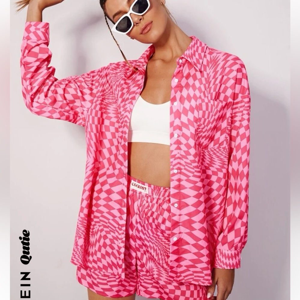 Checker print drop shoulder top and shorts set